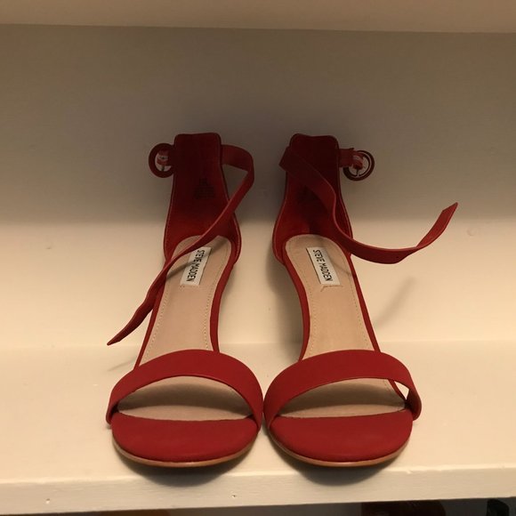 Steve Madden Heels - Picture 2 of 5